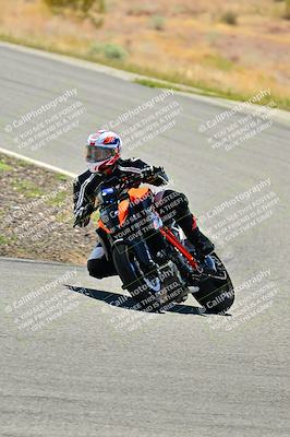 media/Apr-13-2025-TrackXperience (Sun) [[fb1ef998a6]]/Level 2 (Intermediate)/Turns 4 and 6 (Session 4)/